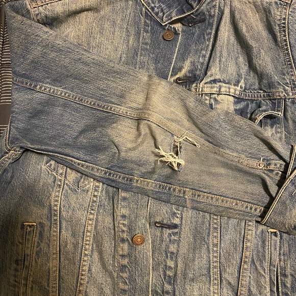 Jean jacket - Picture 3 of 3